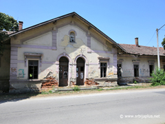 Železnička stanica Bela Crkva