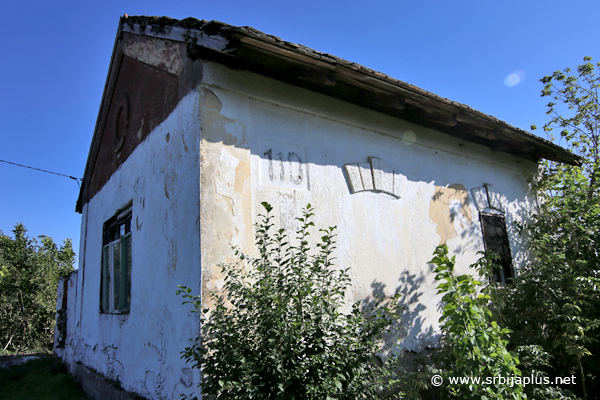 Železnička stanica Dobrica