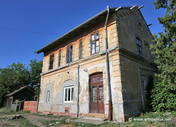 Železnička stanica Jarkovac