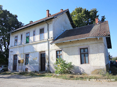 Železnička stanica Kačarevo
