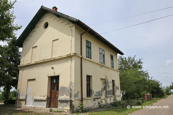 Železnička stanica Lukićevo