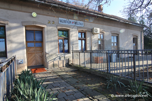 Železnička stanica Melenci