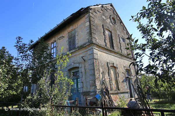 Stanična zgrada u Novom Kozjaku