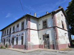 Železnička stanica Sečanj