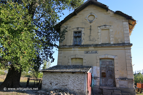 Železnička stanica Seleuš