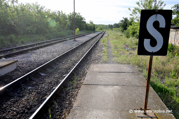 Stanični znak stop