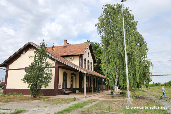 Železnička stanica Zrenjanin fabrika