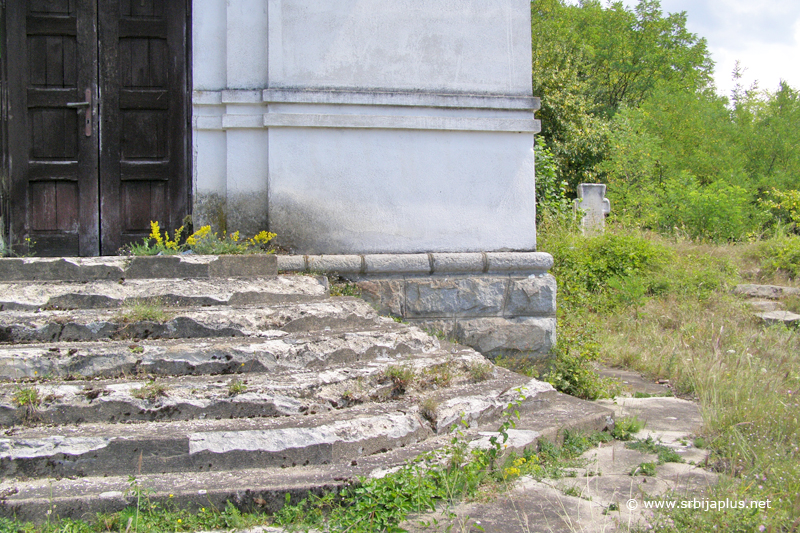 Porta crkve svetog Vaznesenja u Aldincu