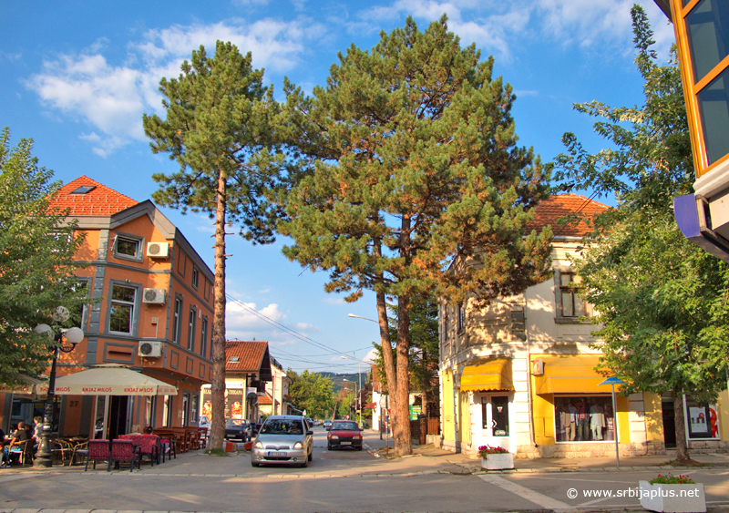 Pogled na ulicu Svetog Ahilija, Arilje