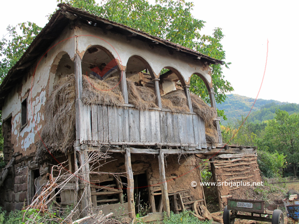 Ambar s tremom, Balta Berilovac, Knjaževac