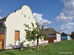 Panorama lepog sokaka u Barandi Panorama jednog lepog sokaka u Barandi