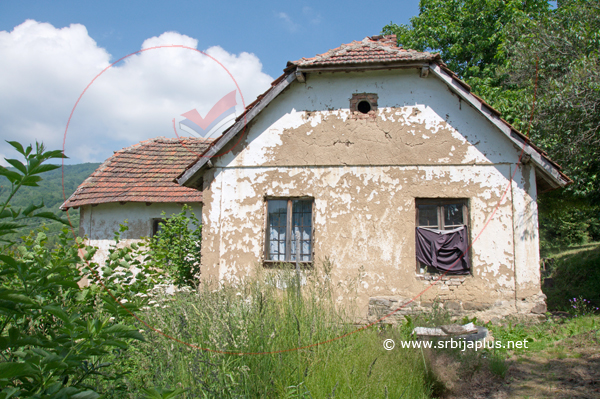 Napuštena kuća, Bankovci, Crna Trava