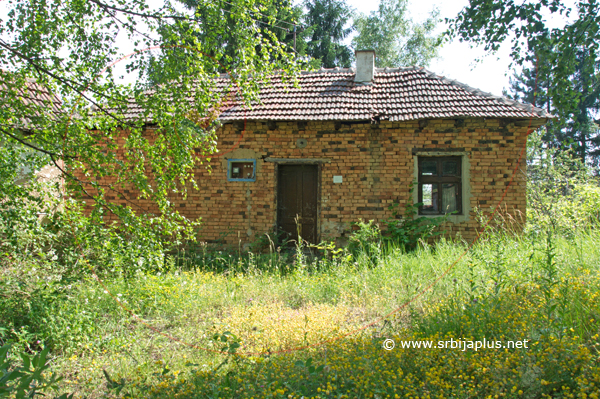 Stara seoska kuća, Bankovci, Crna Trava