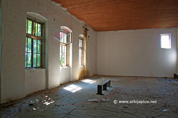 Sala Zadružnog doma, Dobro Polje, Crna Trava