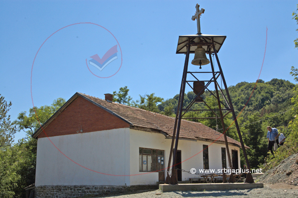 Gornje Gare, Crna Trava