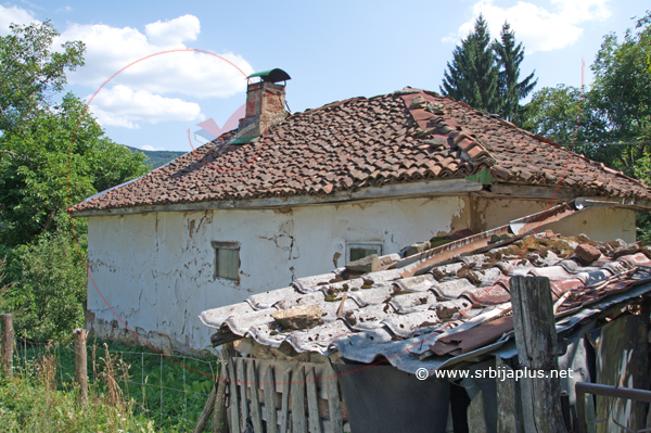 Narodna arhitektura, Krstićevo, Crna Trava