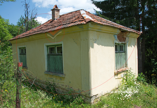 Lepa seoska kuća, Ostrozub, Crna Trava