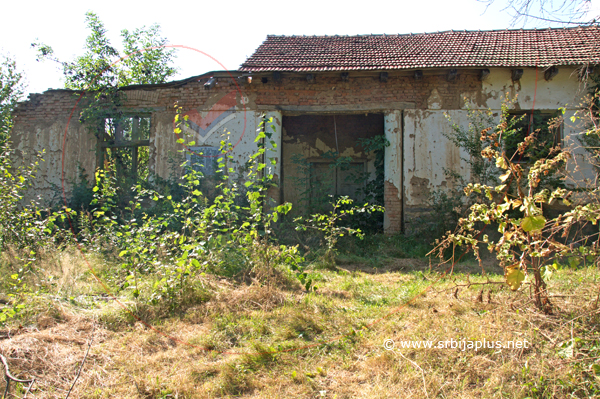 Seoska škola, Pavličine, Crna Trava
