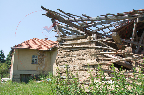 Narodno graditeljstvo, Rajčetine, Crna Trava