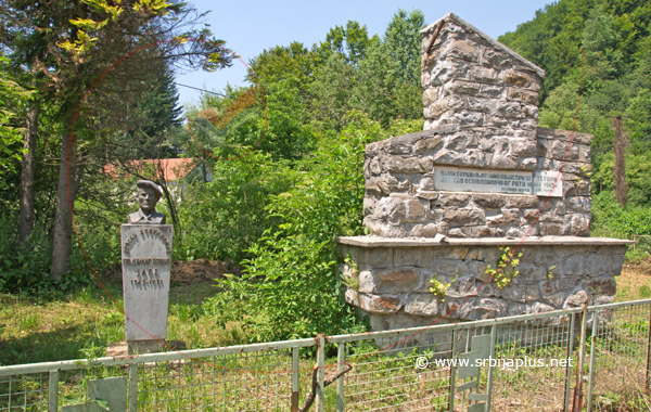 Spomen-park, Ruplje, Crna Trava