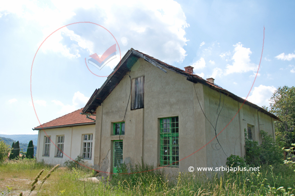 Seoska škola, Zlatance, Crna Trava