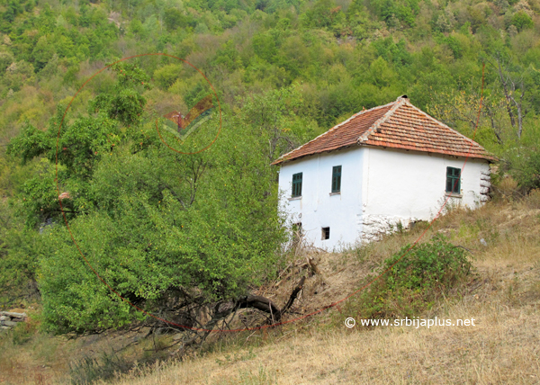 Crni Vrh, seoska kuća