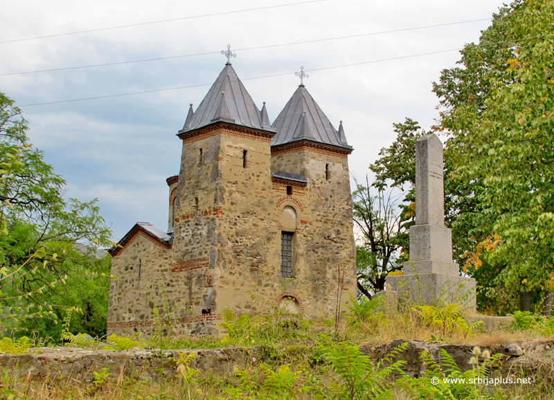 Donja Kamenica, barokni tornjevi, Knjaževac