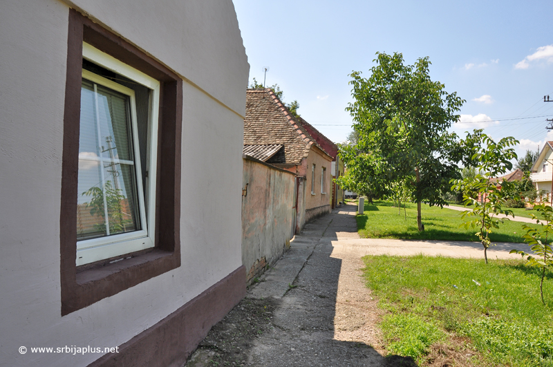 Farkaždin - panorama jedne od seoskih ulica