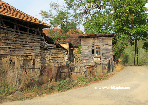 Seoski ambari, Gabrovnica, Knjaževac
