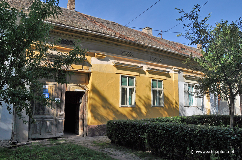 Kačarevo - Kuće gradskog tipa