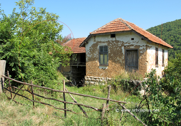 Stara seoska kuća od naboja, Kandalica, Knjaževac