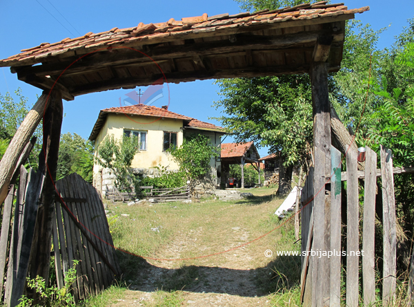 Seosko dvorište, Kandalica, Kandalica, Knjaževac