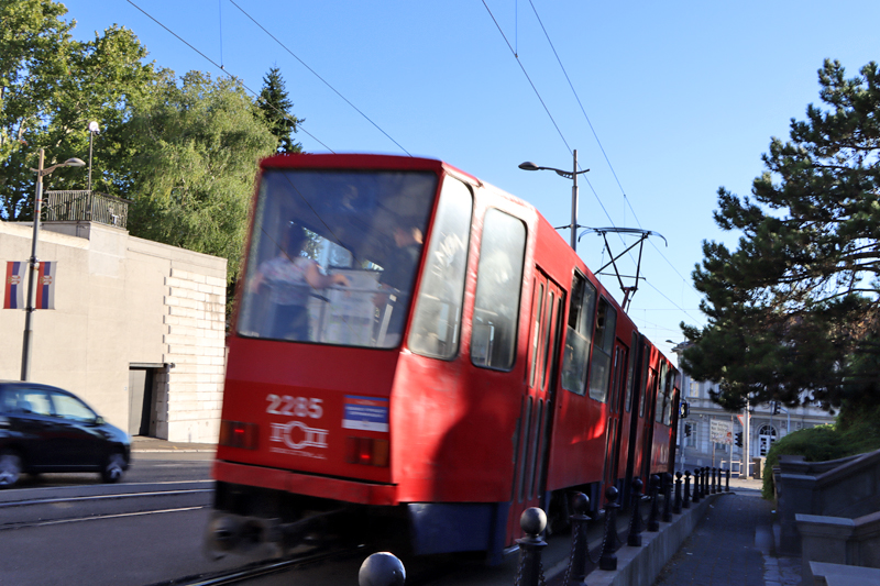 Tramvaj broj 2. na putu za Pristanište