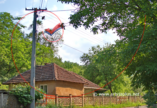Seoske kuće kraj glavnog puta, Krupaja, Žagubica