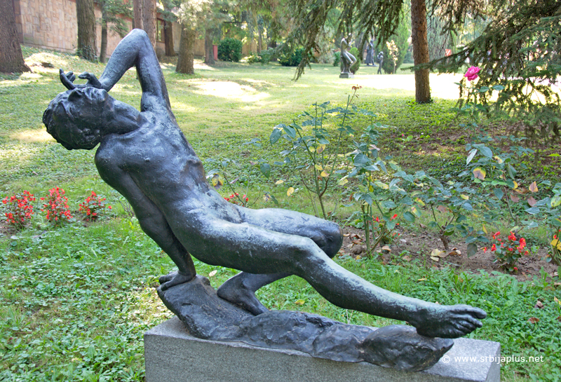 Frano Kršinić (1897-1982), Ranjeni kurir, 1946 / House of Flowers and 25 May Museum, Belgrade, Serbia