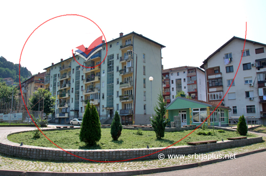 Stambeno naselje pored Drine, Mali Zvornik