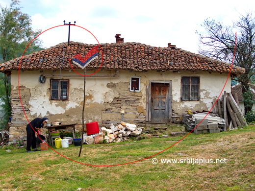 Jedna od preostalih starijih kuća, Milanovac, Žagubica