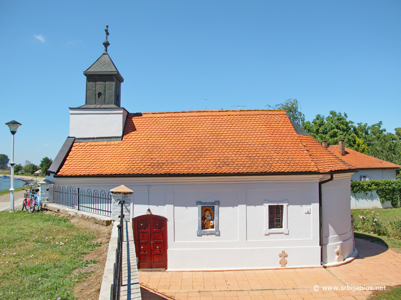 Kapela Manastir, Novi Bečej