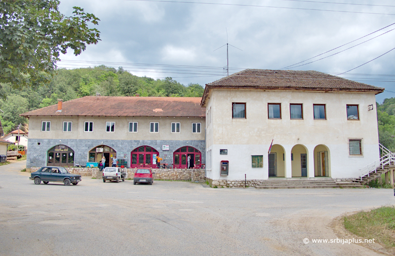 Dom kulture u centru Osanice, Žagubica