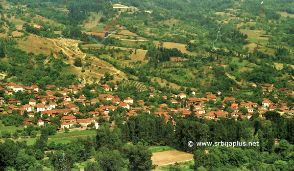 Štrbac, panorama sela