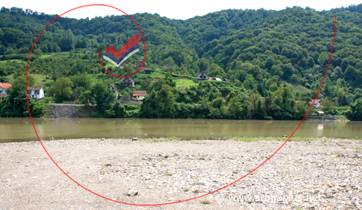 Pogled na Drinu, granicu Srbije i Republike Srpske kod Voljevaca, Mali Zvornik