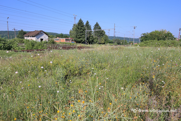 Panorama železničke stanice u Adrovcu