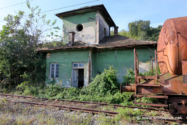 Stari stanični objekat