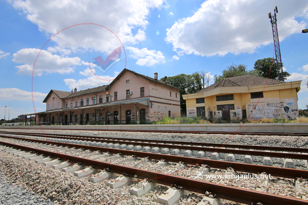 Panorama železničke stanice u Inđiji