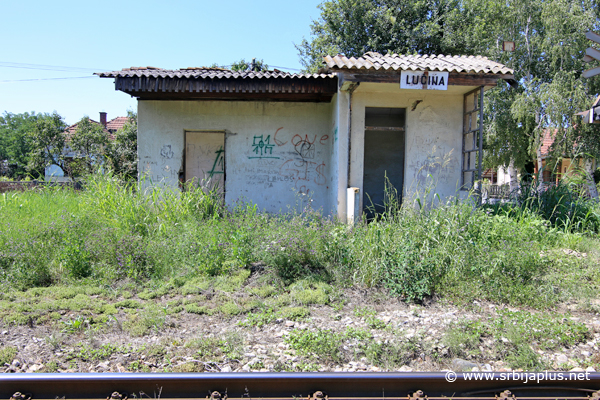 Stanična zgrada