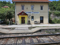 Železnička stanica Ostrovica