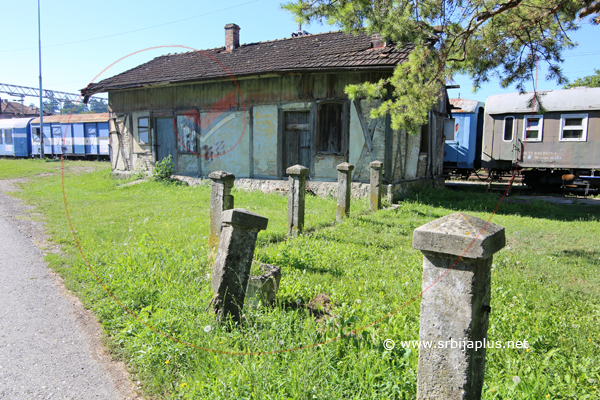 Stari stanični objekat