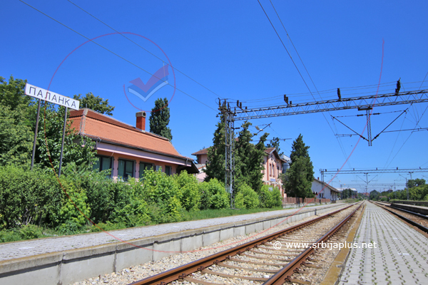 Panorama stanice iz pravca Mladenovca