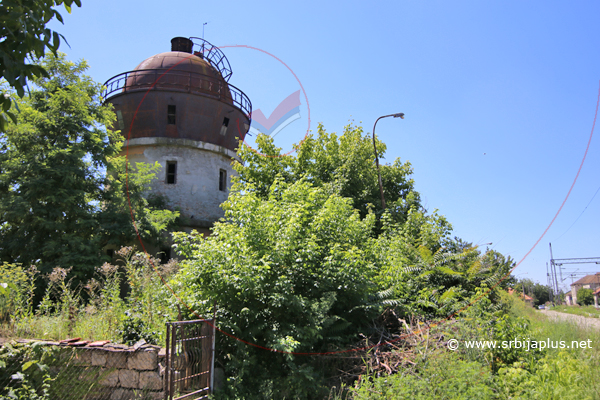 Stari vodotoranj za napajanje parnih lokomotiva