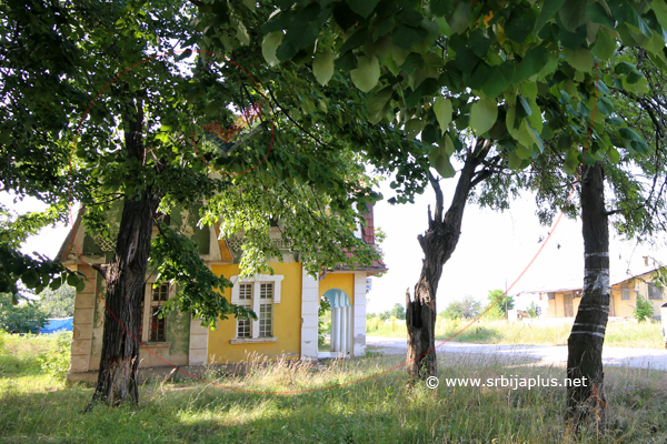 Železnička stanica Belo Polje